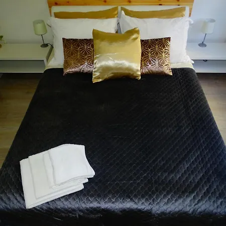 Suzana 1br Split