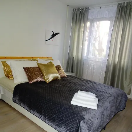 Suzana 1br * Split